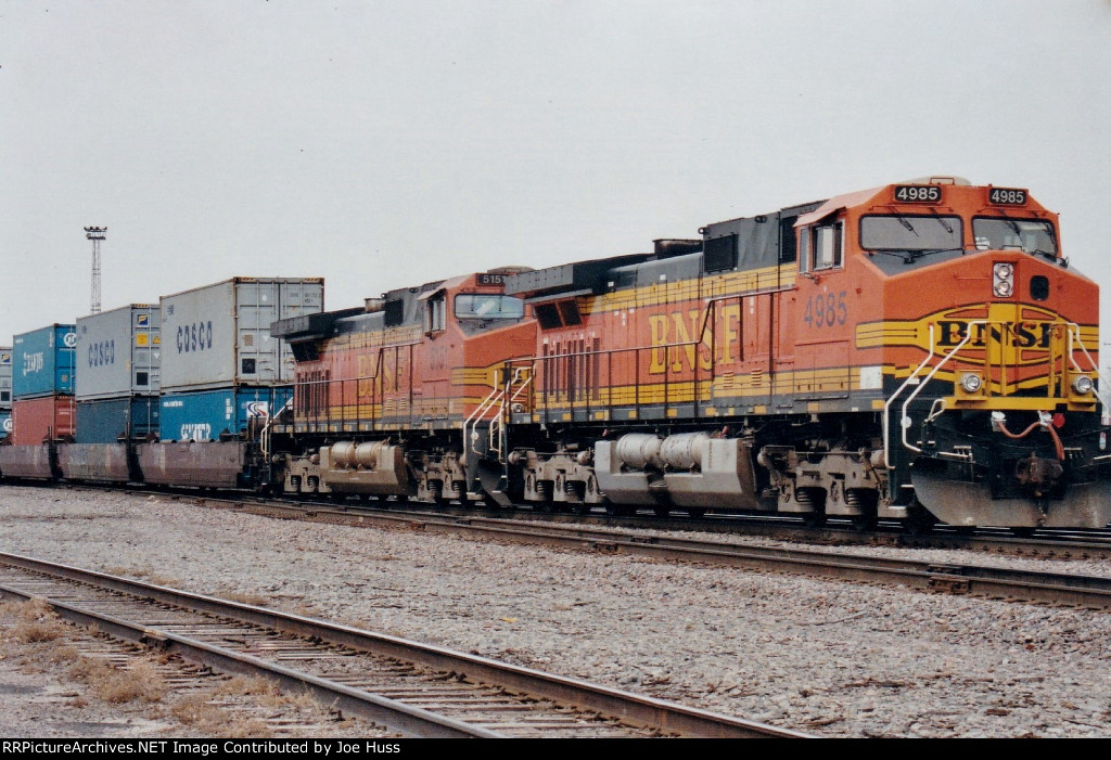 BNSF 4985 East